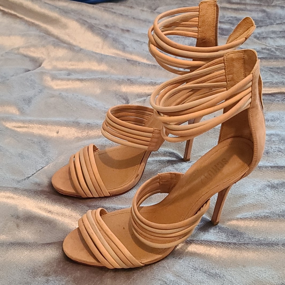 Schultz Shoes